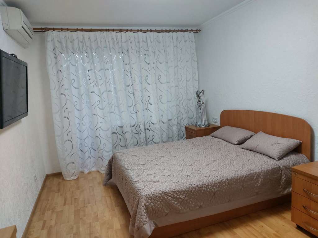 2-bedroom flat for rent  Mykolayiv